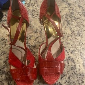 MICHAEL Michael Kors Red heels size 11